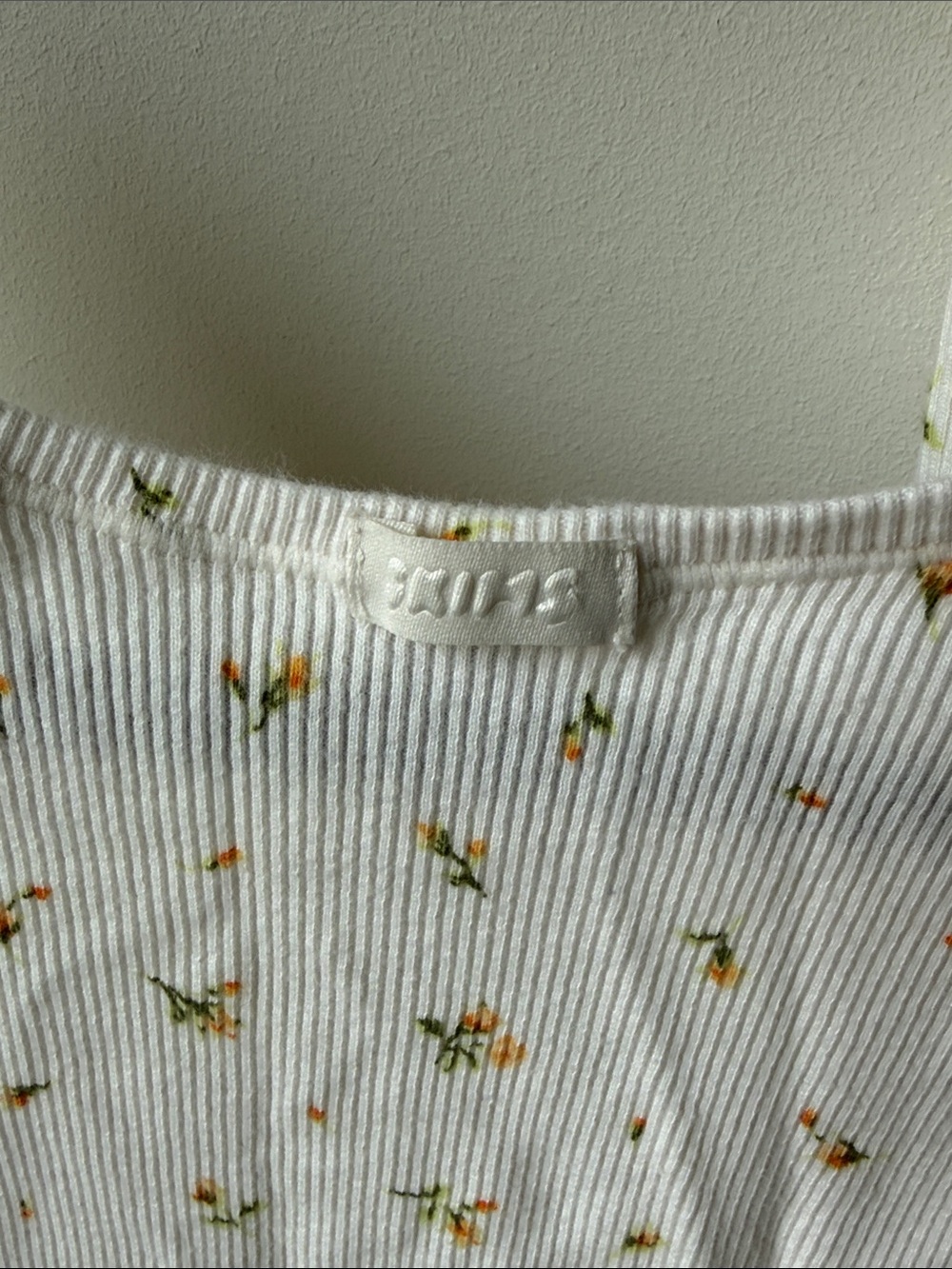 SKIMS White Ribbed Tank & Shorts Sleep Set with Yellow Floral Print - Picture 4 of 5